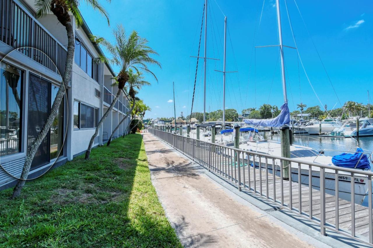 Waterfront Room, Heated Pool, Tiki Bar & Grill Sarasota Zewnętrze zdjęcie